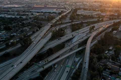 E.P.A. Announces Tightest-Ever Auto Pollution Rules