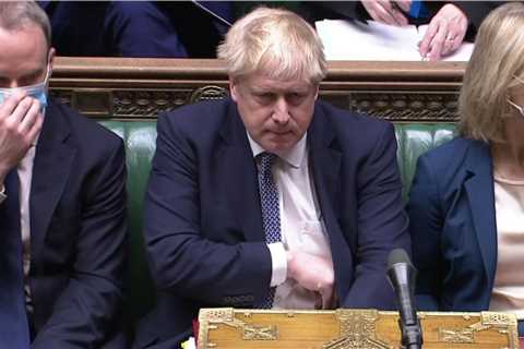 Boris Johnson admits he was at No10 lockdown party for 25 minutes as Starmer brands him ‘pathetic’..