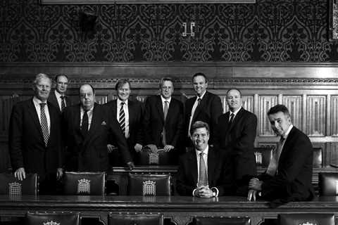 What is the 1922 Committee and who are the members?