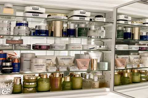 My Luxury Beauty Cabinet