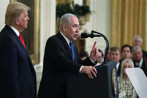 Former Israel PM Benjamin Netanyahu Treated Trump 'Like a Flowerpot' at January 2020..