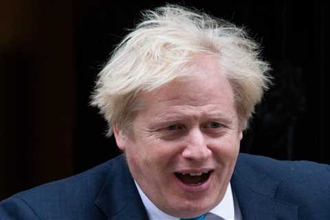 Defiant Boris Johnson won’t resign even if police fine him for breaking Covid laws over No 10..