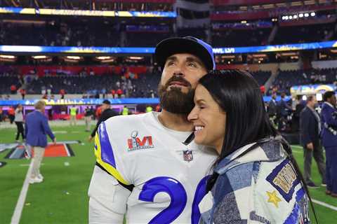 Eric Weddle Reveals Surprising Next Move After Second NFL Retirement