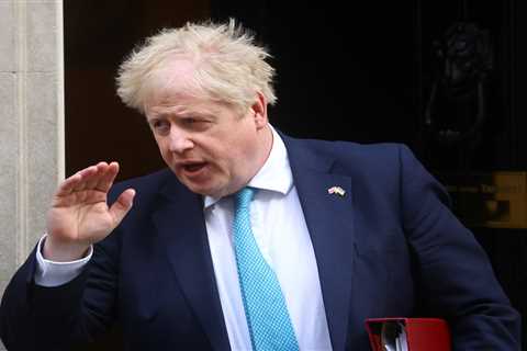 Boris Johnson to ‘look at all options’ on fracking but ban stays in place for now