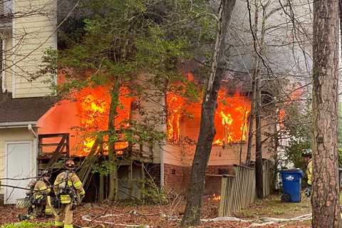 Fire displaces 4 from north Raleigh home