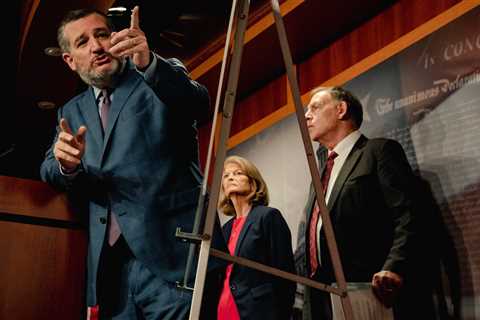 Group Seeks Disbarment of Ted Cruz Over Efforts to Overturn 2020 Election