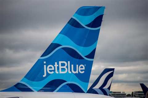 JetBlue passenger arrested, accused of groping women on flight from Los Angeles to Boston