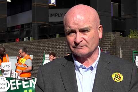 Rail strike chief Mick Lynch whines about lost wages during crippling walkouts