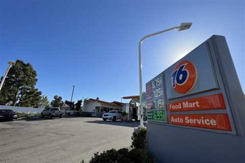 Banning Construction of New Gas Stations in Los Angeles?