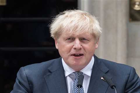 Boris Johnson accuses Sir Keir Starmer of ‘playing ­politics’ as he blocks Labour’s no confidence..