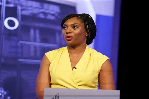 Kingmaker Kemi Badenoch’s stunning PM bid ends leaving Penny Mordaunt & Liz Truss to battle it..