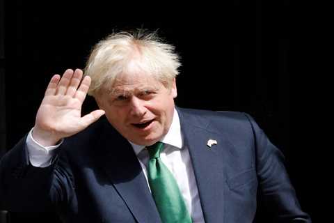 Tory HQ bombarded with over ‘14,000 letters’ telling them to stick with Boris Johnson