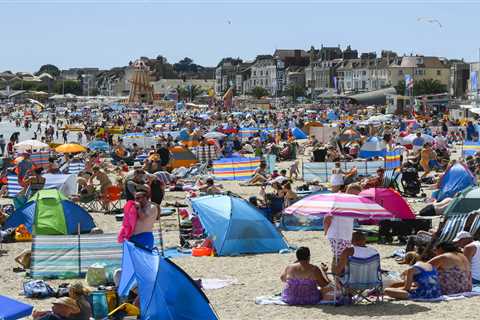 UK weather: Met Office map reveals exact date scorching 30C heatwave to hit as African plume sweeps ..