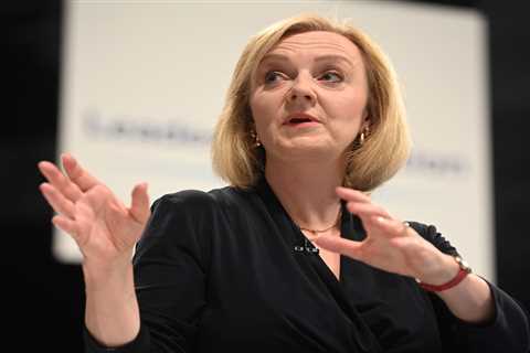 Liz Truss charges into fresh legal row with EU over its ‘clear breach’ of its Brexit deal with..