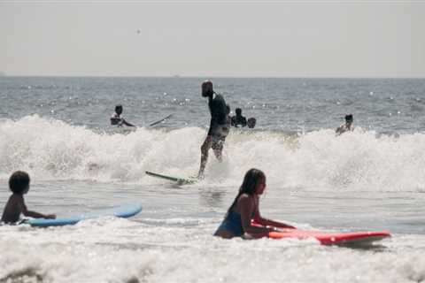 Warm temps and mostly sunshine for one of NYC’s last summer weekends