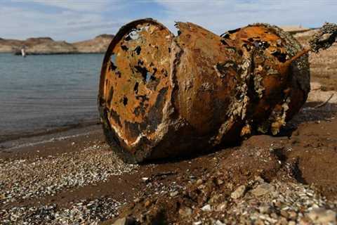 Climate change is uncovering gruesome mafia secrets in this Las Vegas lake