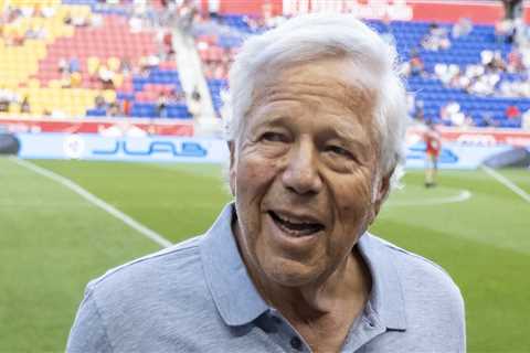 Patriots’ Robert Kraft Marries Dana Blumberg in Surprise Ceremony; Tom Brady Attends