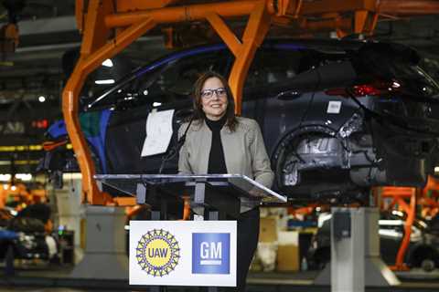 How one GM auto plant’s UAW union workforce is learning to make EVs