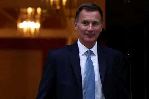 UK: Newly appointed finance minister promises to fix budget