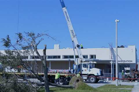 Southwest Florida schools begin reopening