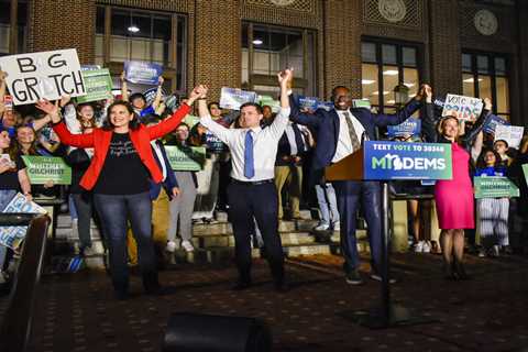 Buttigieg and Pence, former Indiana leaders, offer rivaling messages in Michigan ⋆