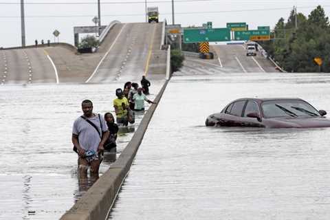 Stories collected after Hurricane Harvey fill ‘More City Than Water’