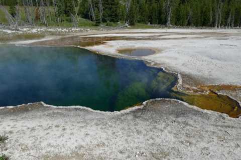 LA Man’s Foot Discovered Floating at Yellowstone Scorching Spring – NBC Los Angeles