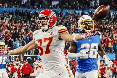 2022 NFL Week 11 Kansas Metropolis Chiefs vs Los Angeles Chargers on Sunday Night time Soccer