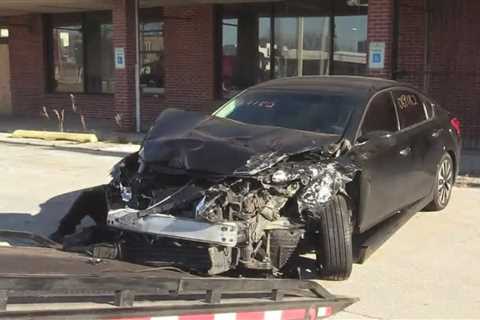 CPD officer among 3 hurt multi vehicle crash involving CTA bus