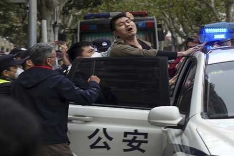 What the Tiananmen Protest Can Tell Us About China’s Zero-Covid Unrest