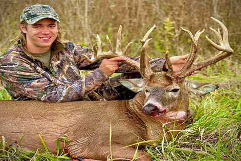 Ohio Bowhunter Breaks 200-Inch Mark with a One-Eyed, 16-Point Whitetail