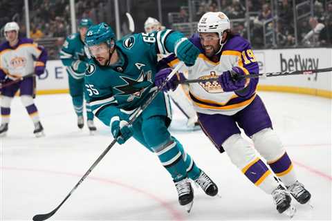 James Reimer, San Jose Sharks lose to Los Angeles Kings