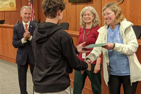 In Greenwich, the high school golf team gets kudos for a winning season