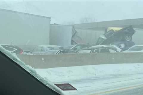 4 killed in 50-car pileup on Ohio Turnpike near Sandusky