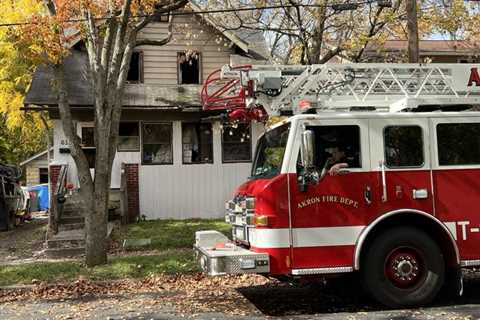 Akron man charged in deaths of two in North Hill house fire