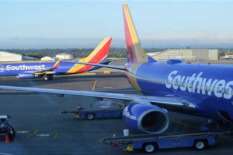 Leaked Southwest Airlines Memo Asks HQ Employees to Help Get Flights on Track