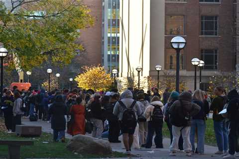 College Students Push to Ease Voting Access After Midterm Barriers ⋆