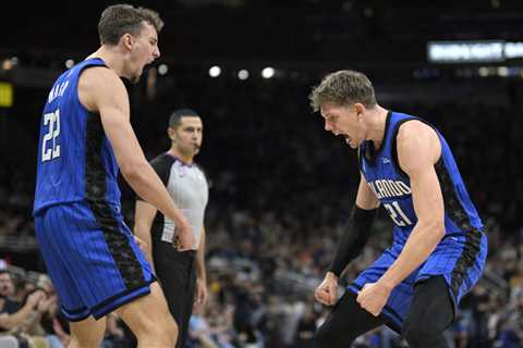 Wagner, Anthony lead Magic over Pelicans 123-110