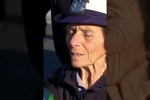 91-year-old crossing guard who never took a sick day retires #shorts