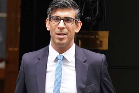 Rishi Sunak set to shake on new Brexit deal with EU as soon as Monday