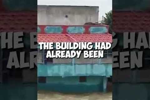 Heavy Flood In South India Destroys Building