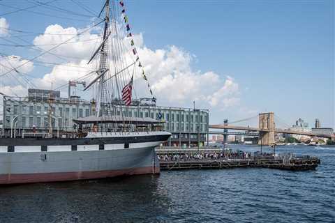 12 Best Restaurants in South Street Seaport