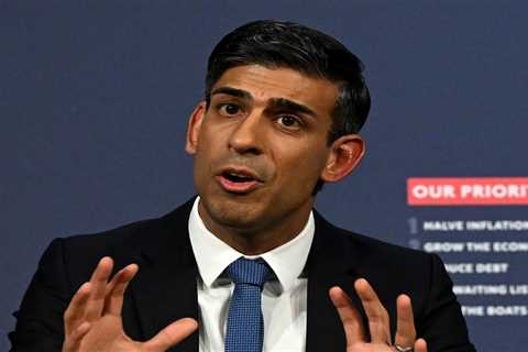 Rishi Sunak’s Northern Ireland Brexit fix slammed by Tories as ‘practically useless’ in ANOTHER..