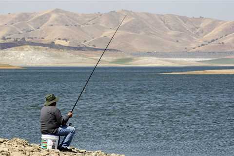 Stunning before-and-after images of California reservoir