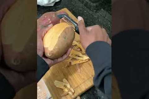 How to properly use a potato peeler