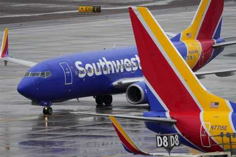 Southwest cancellations cause hundreds of delays at Florida airports