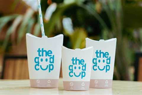 This retractable coffee mug desires us to eliminate plastic covers permanently