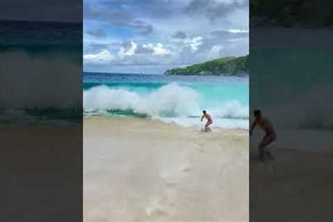 Giant wave takes out guy 😱