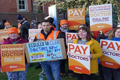 Picnic, five-a-side football or hikes planned for walkout junior doctors