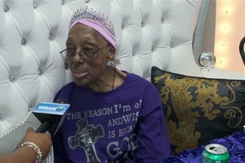 Mississippi 103 Year Old Gives Glory to God for her life